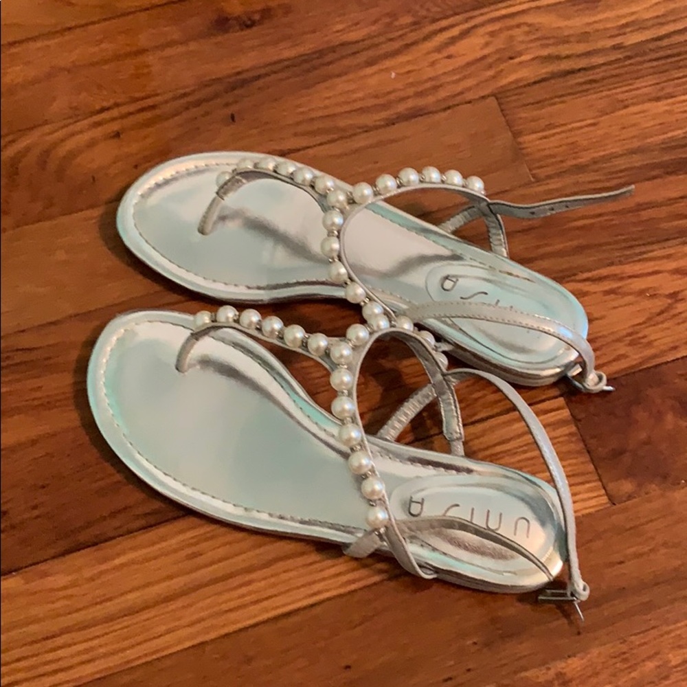 silver pearl unisa sandals